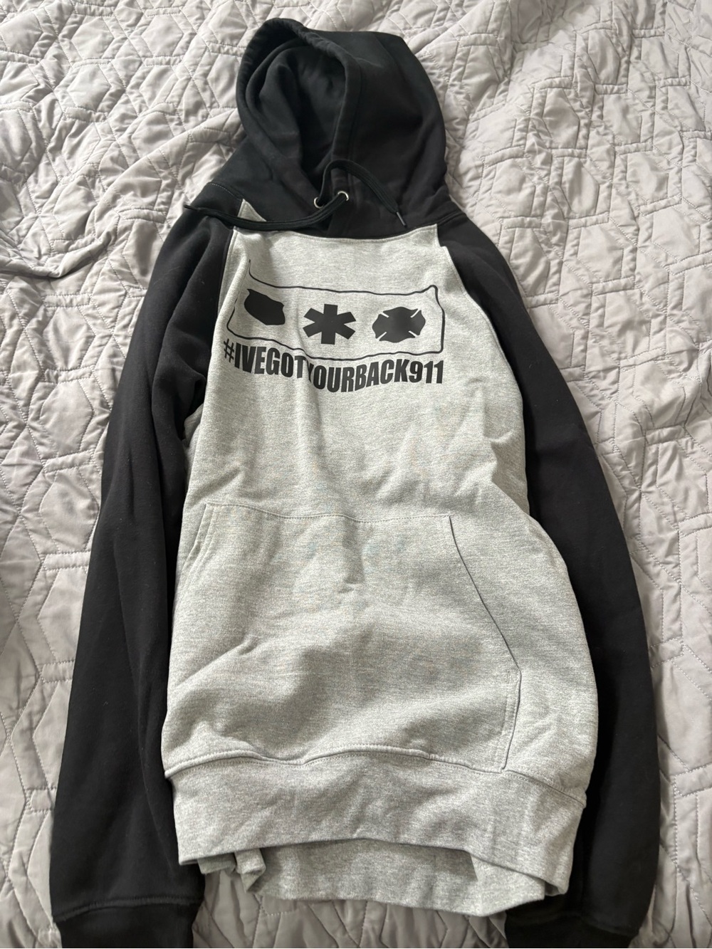 Two-Tone Black and Gray Hoodie Sweatshirt - #IVEGOTYOURBACK911